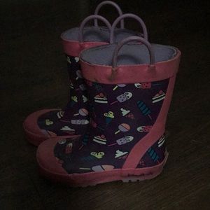 Girls Kamik rain boots